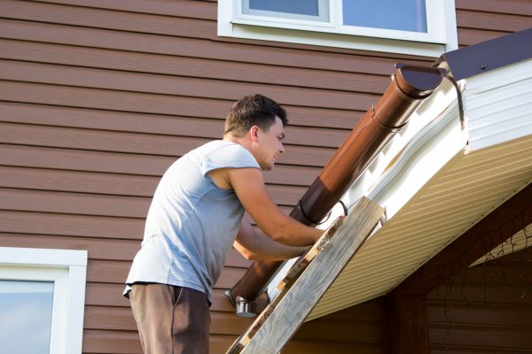 Porch Gutter Replacement in Lincoln