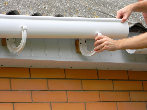 Cost of Half Round Gutter Installation in Lincoln