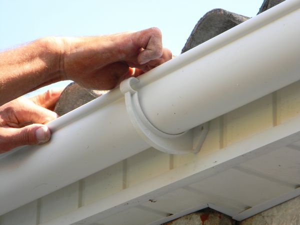 Plastic Gutter Repair in Lincoln