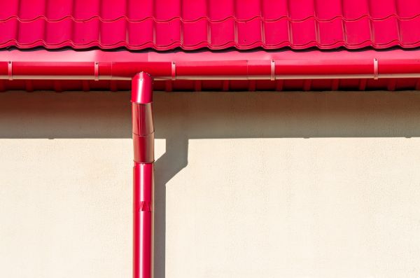 Downspout Reattachment in Lincoln
